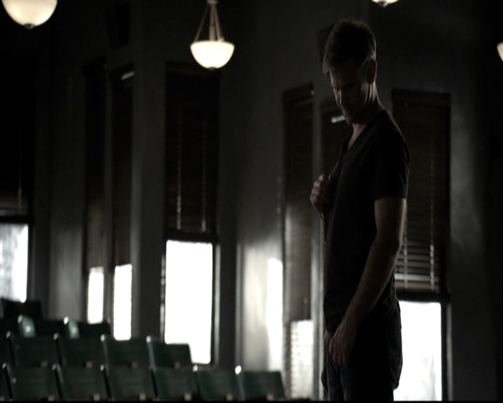 VampireDiariesWorld-dot-nl_6x05The_WorldHasTurnedAndLeftMeHere0377.jpg