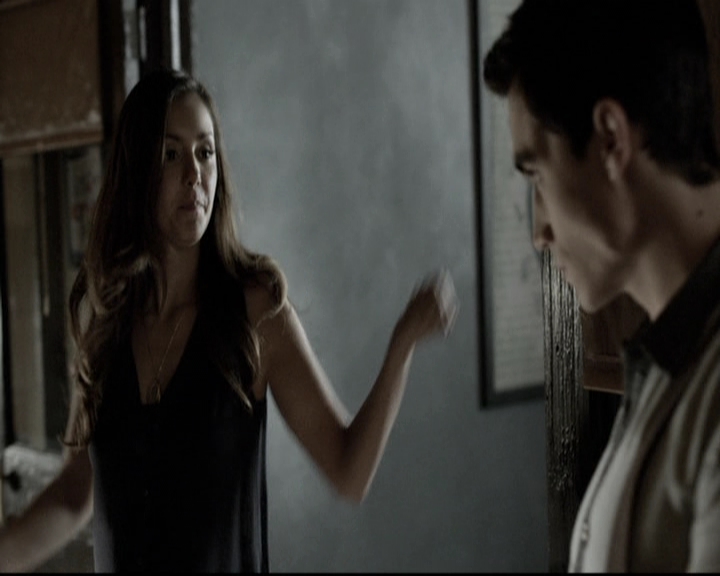 VampireDiariesWorld-dot-nl_6x05The_WorldHasTurnedAndLeftMeHere0380.jpg