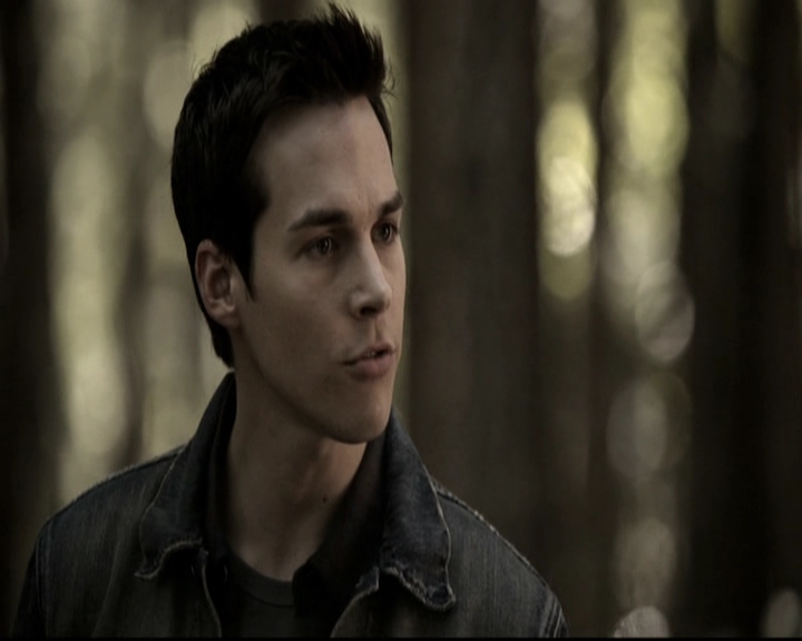 VampireDiariesWorld-dot-nl_6x05The_WorldHasTurnedAndLeftMeHere0478.jpg