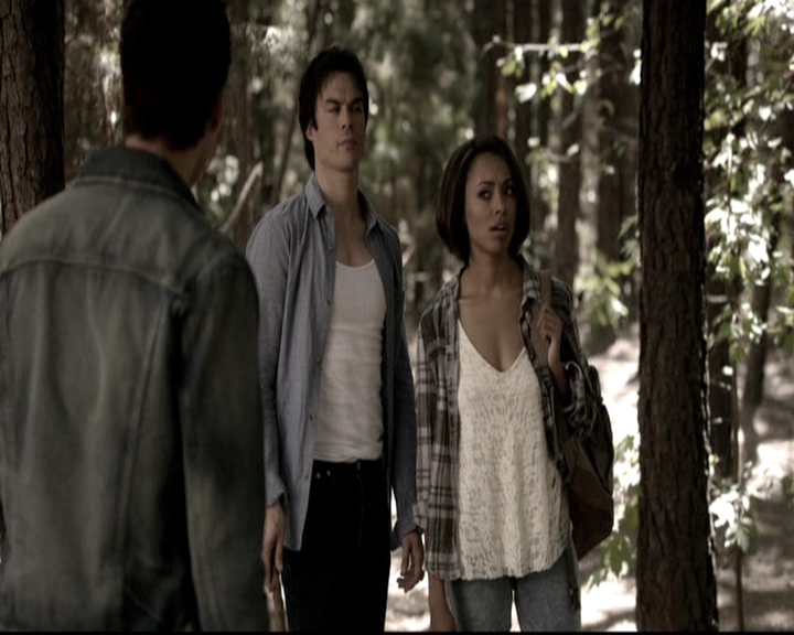 VampireDiariesWorld-dot-nl_6x05The_WorldHasTurnedAndLeftMeHere0480.jpg