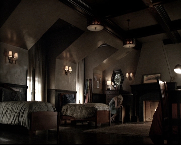 VampireDiariesWorld-dot-nl_6x05The_WorldHasTurnedAndLeftMeHere0511.jpg