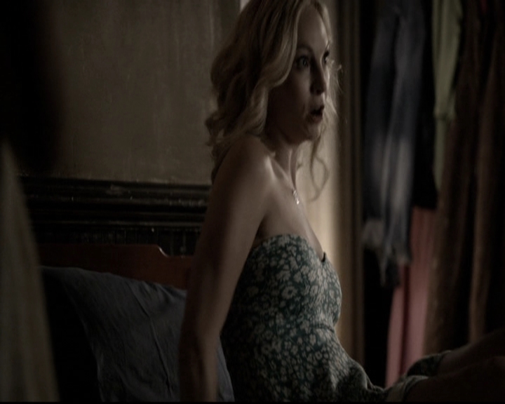 VampireDiariesWorld-dot-nl_6x05The_WorldHasTurnedAndLeftMeHere0526.jpg