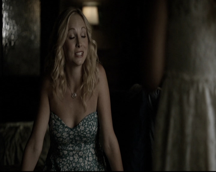 VampireDiariesWorld-dot-nl_6x05The_WorldHasTurnedAndLeftMeHere0571.jpg