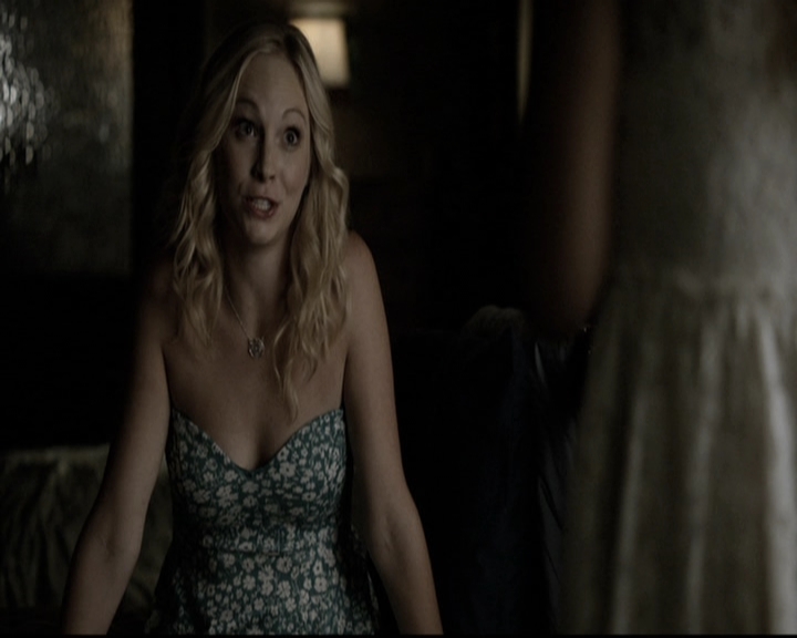 VampireDiariesWorld-dot-nl_6x05The_WorldHasTurnedAndLeftMeHere0572.jpg