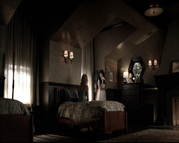 VampireDiariesWorld-dot-nl_6x05The_WorldHasTurnedAndLeftMeHere0578.jpg