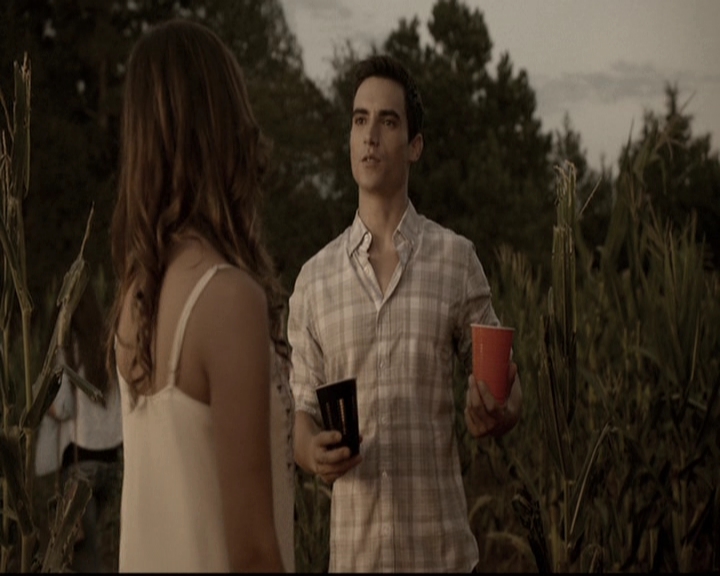 VampireDiariesWorld-dot-nl_6x05The_WorldHasTurnedAndLeftMeHere0618.jpg