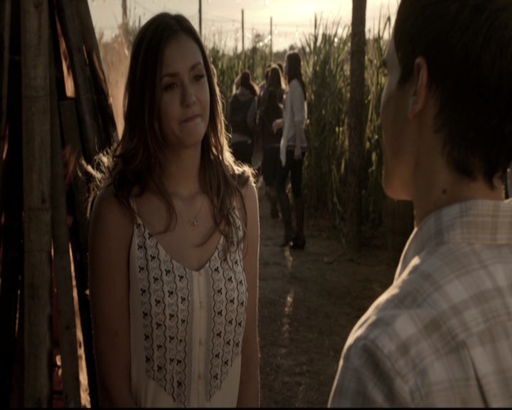 VampireDiariesWorld-dot-nl_6x05The_WorldHasTurnedAndLeftMeHere0624.jpg