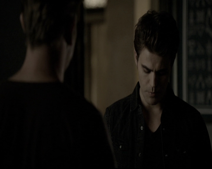 VampireDiariesWorld-dot-nl_6x05The_WorldHasTurnedAndLeftMeHere0703.jpg