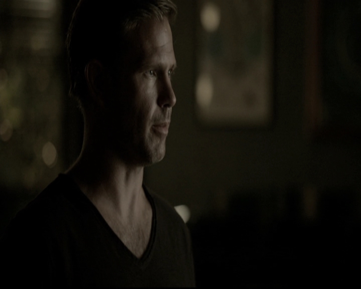 VampireDiariesWorld-dot-nl_6x05The_WorldHasTurnedAndLeftMeHere0721.jpg