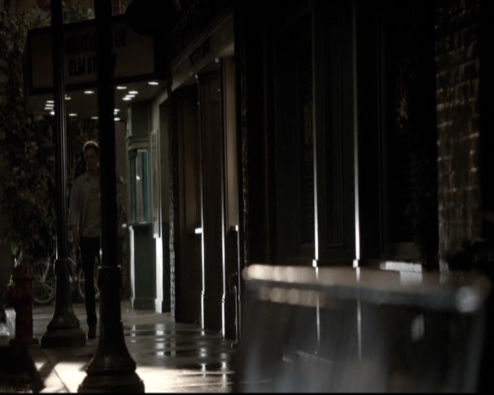 VampireDiariesWorld-dot-nl_6x05The_WorldHasTurnedAndLeftMeHere0743.jpg