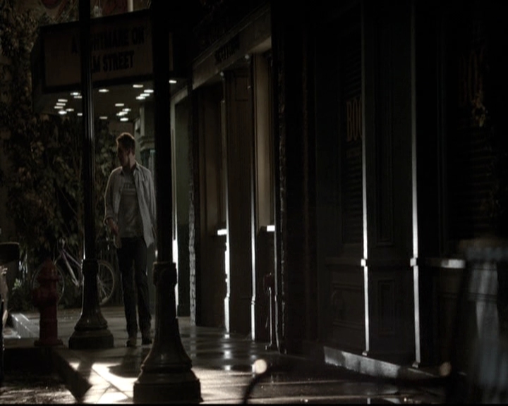 VampireDiariesWorld-dot-nl_6x05The_WorldHasTurnedAndLeftMeHere0744.jpg