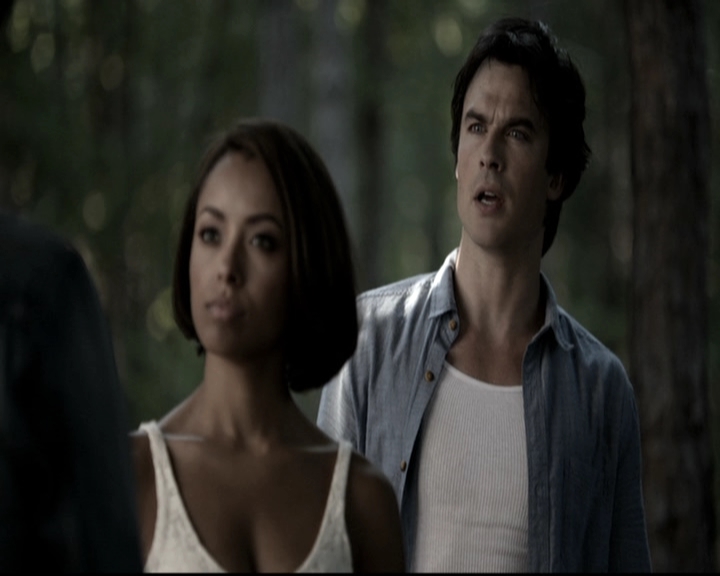 VampireDiariesWorld-dot-nl_6x05The_WorldHasTurnedAndLeftMeHere0847.jpg