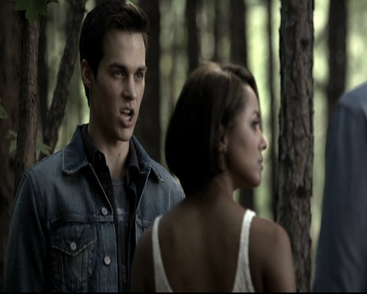 VampireDiariesWorld-dot-nl_6x05The_WorldHasTurnedAndLeftMeHere0859.jpg