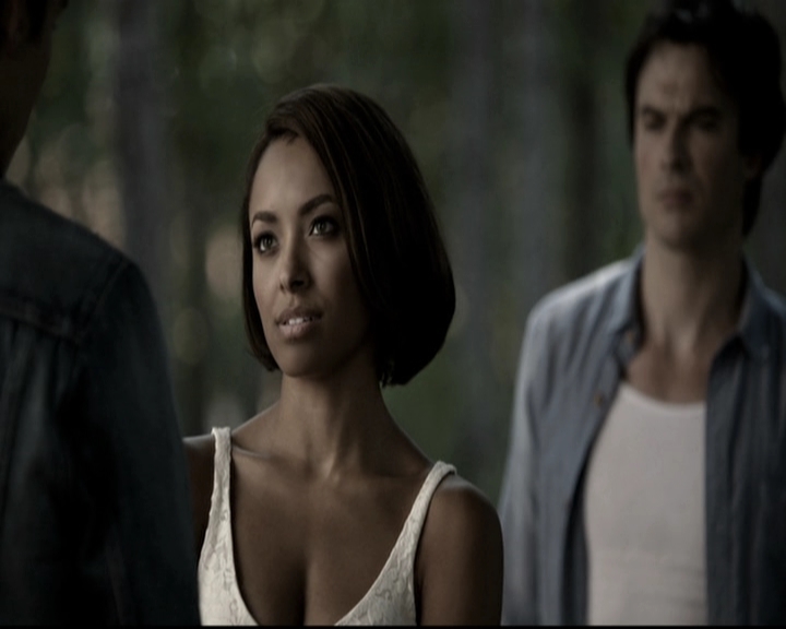 VampireDiariesWorld-dot-nl_6x05The_WorldHasTurnedAndLeftMeHere0870.jpg