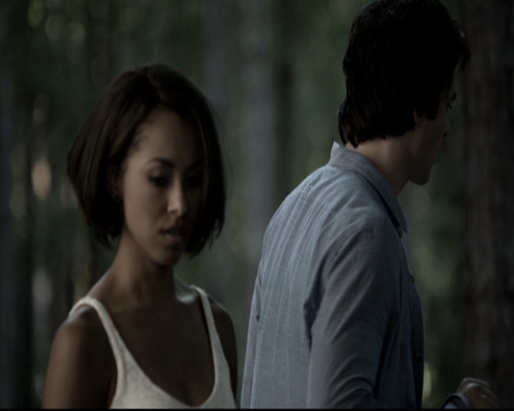 VampireDiariesWorld-dot-nl_6x05The_WorldHasTurnedAndLeftMeHere0912.jpg