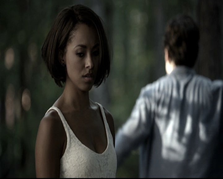 VampireDiariesWorld-dot-nl_6x05The_WorldHasTurnedAndLeftMeHere0914.jpg