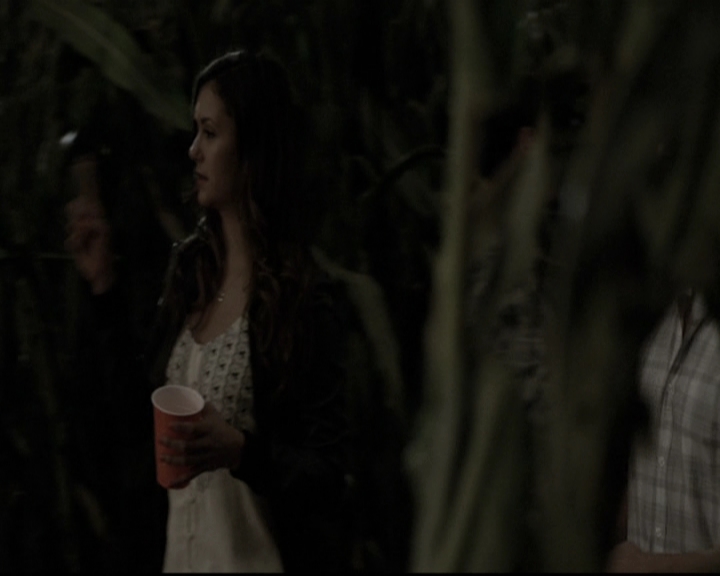 VampireDiariesWorld-dot-nl_6x05The_WorldHasTurnedAndLeftMeHere0918.jpg