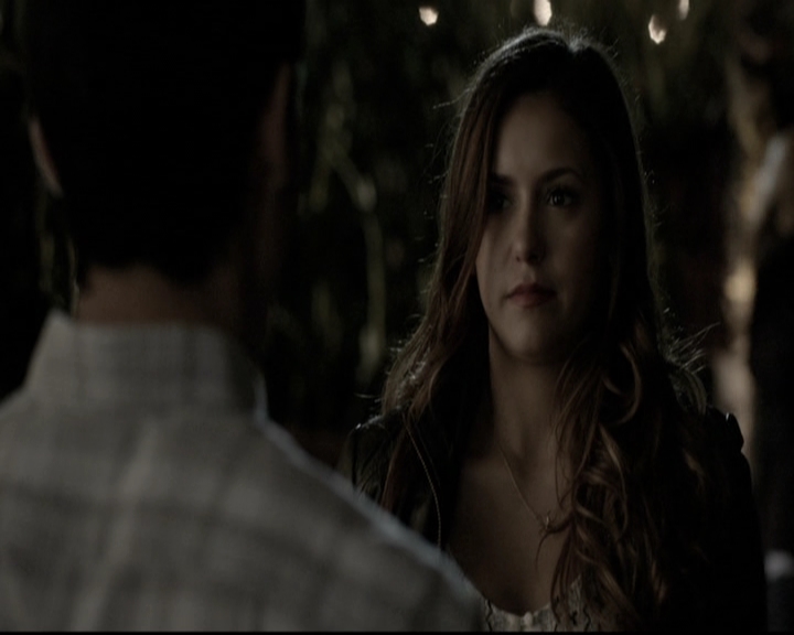 VampireDiariesWorld-dot-nl_6x05The_WorldHasTurnedAndLeftMeHere0953.jpg