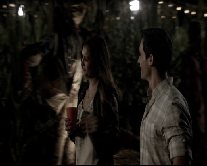 VampireDiariesWorld-dot-nl_6x05The_WorldHasTurnedAndLeftMeHere1039.jpg