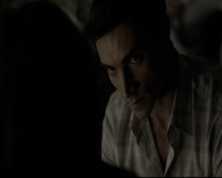 VampireDiariesWorld-dot-nl_6x05The_WorldHasTurnedAndLeftMeHere1116.jpg