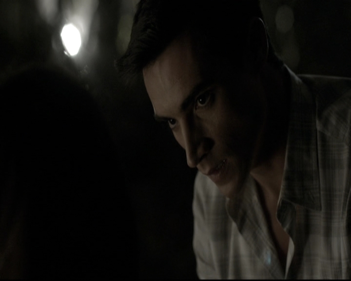 VampireDiariesWorld-dot-nl_6x05The_WorldHasTurnedAndLeftMeHere1129.jpg