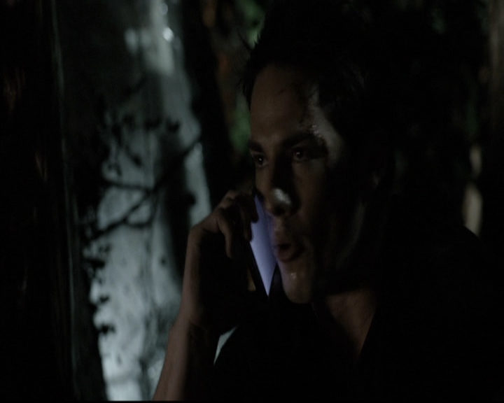 VampireDiariesWorld-dot-nl_6x05The_WorldHasTurnedAndLeftMeHere1171.jpg