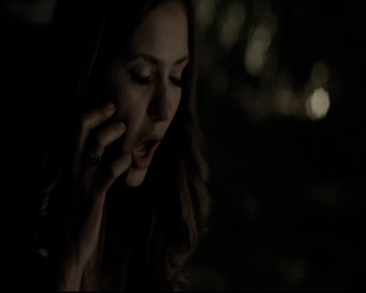 VampireDiariesWorld-dot-nl_6x05The_WorldHasTurnedAndLeftMeHere1173.jpg