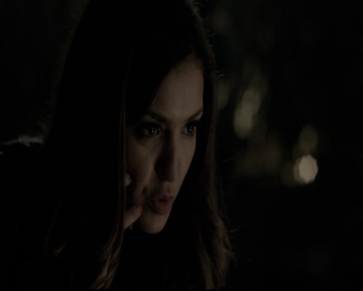 VampireDiariesWorld-dot-nl_6x05The_WorldHasTurnedAndLeftMeHere1178.jpg