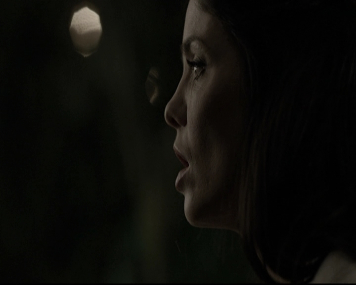 VampireDiariesWorld-dot-nl_6x05The_WorldHasTurnedAndLeftMeHere1219.jpg