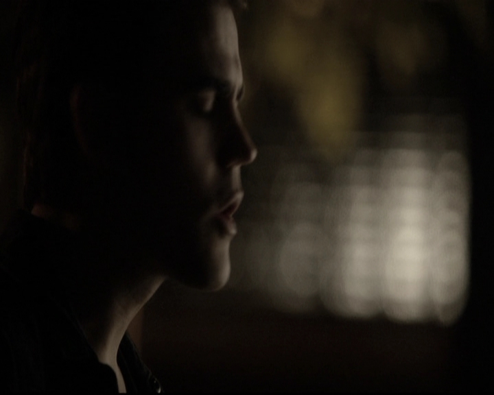 VampireDiariesWorld-dot-nl_6x05The_WorldHasTurnedAndLeftMeHere1246.jpg