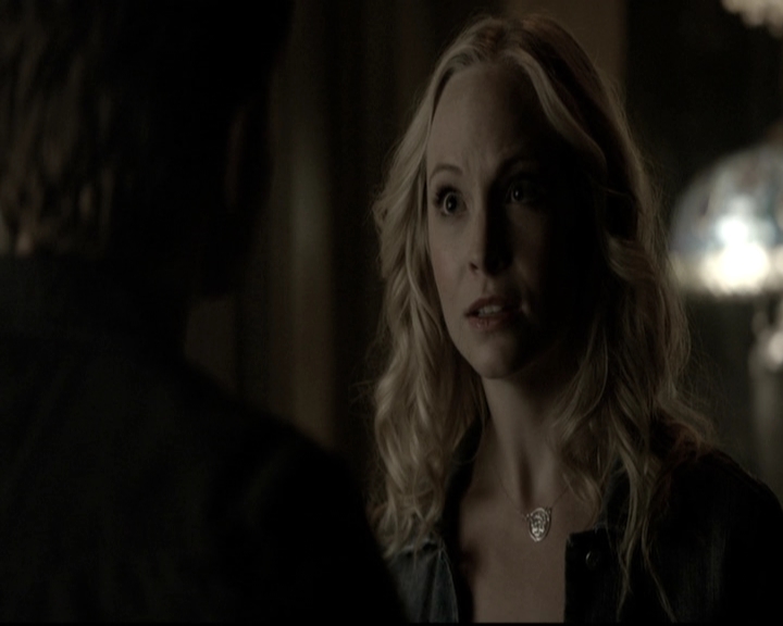 VampireDiariesWorld-dot-nl_6x05The_WorldHasTurnedAndLeftMeHere1250.jpg