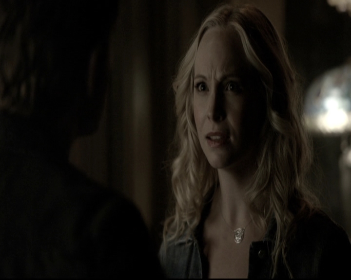 VampireDiariesWorld-dot-nl_6x05The_WorldHasTurnedAndLeftMeHere1251.jpg