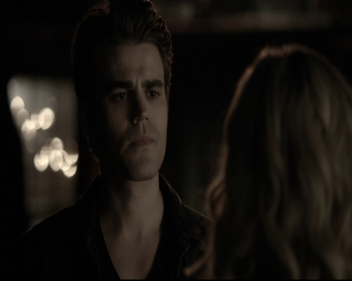 VampireDiariesWorld-dot-nl_6x05The_WorldHasTurnedAndLeftMeHere1257.jpg