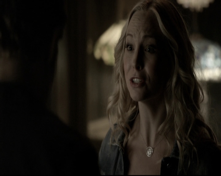 VampireDiariesWorld-dot-nl_6x05The_WorldHasTurnedAndLeftMeHere1259.jpg