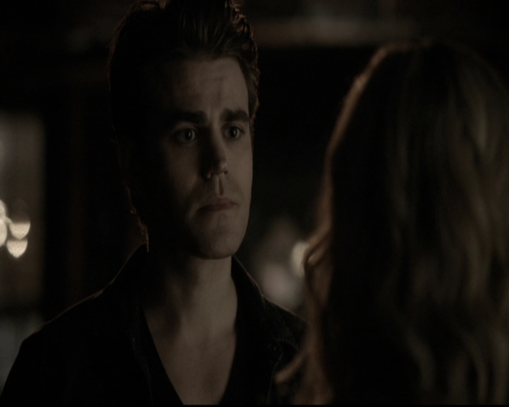 VampireDiariesWorld-dot-nl_6x05The_WorldHasTurnedAndLeftMeHere1265.jpg