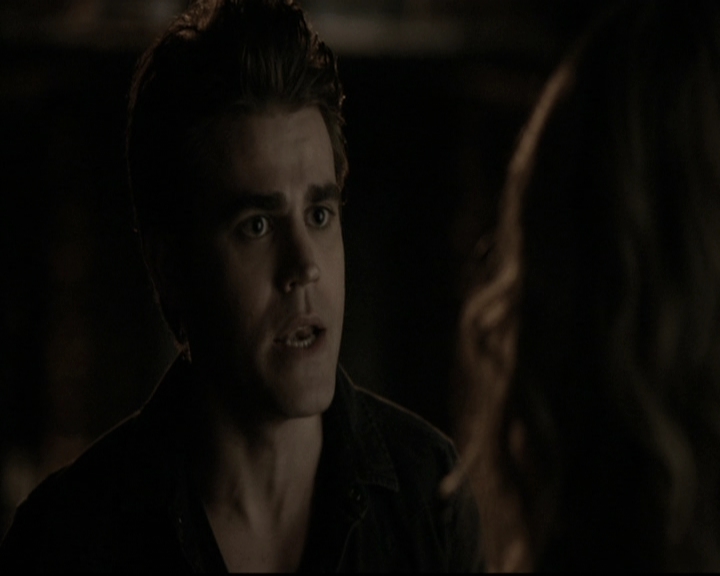 VampireDiariesWorld-dot-nl_6x05The_WorldHasTurnedAndLeftMeHere1279.jpg