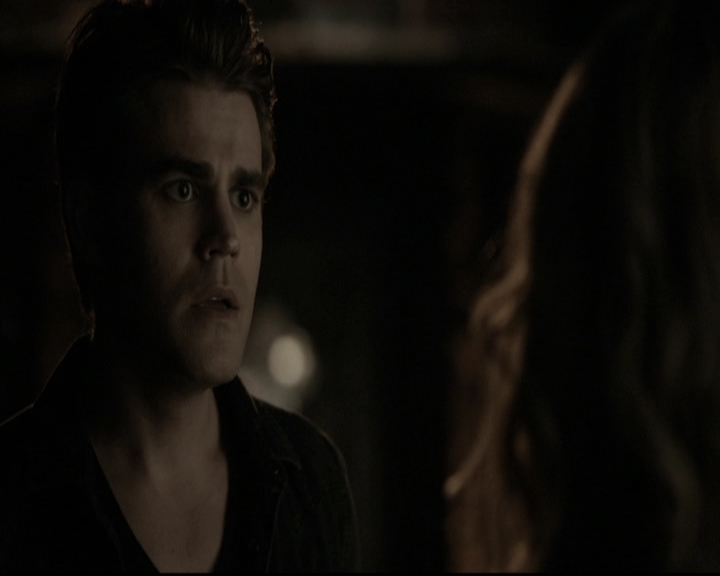 VampireDiariesWorld-dot-nl_6x05The_WorldHasTurnedAndLeftMeHere1281.jpg