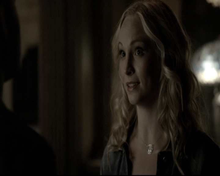 VampireDiariesWorld-dot-nl_6x05The_WorldHasTurnedAndLeftMeHere1284.jpg