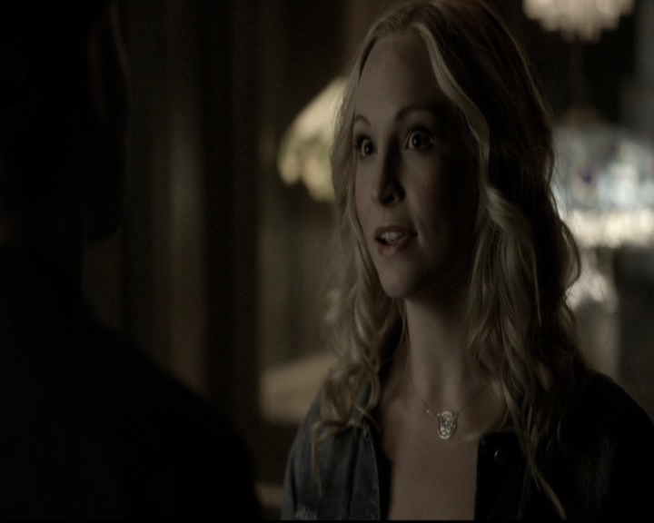 VampireDiariesWorld-dot-nl_6x05The_WorldHasTurnedAndLeftMeHere1289.jpg