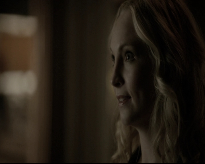 VampireDiariesWorld-dot-nl_6x05The_WorldHasTurnedAndLeftMeHere1291.jpg