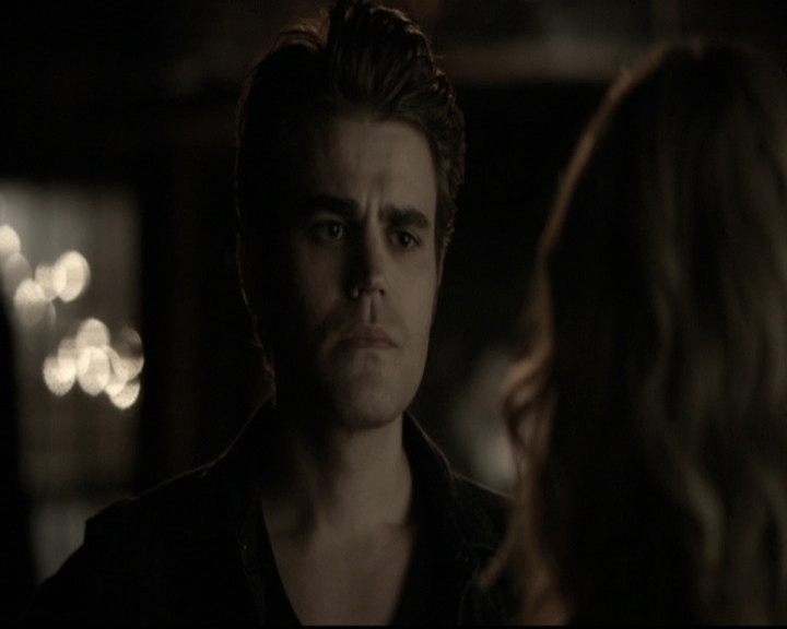 VampireDiariesWorld-dot-nl_6x05The_WorldHasTurnedAndLeftMeHere1299.jpg