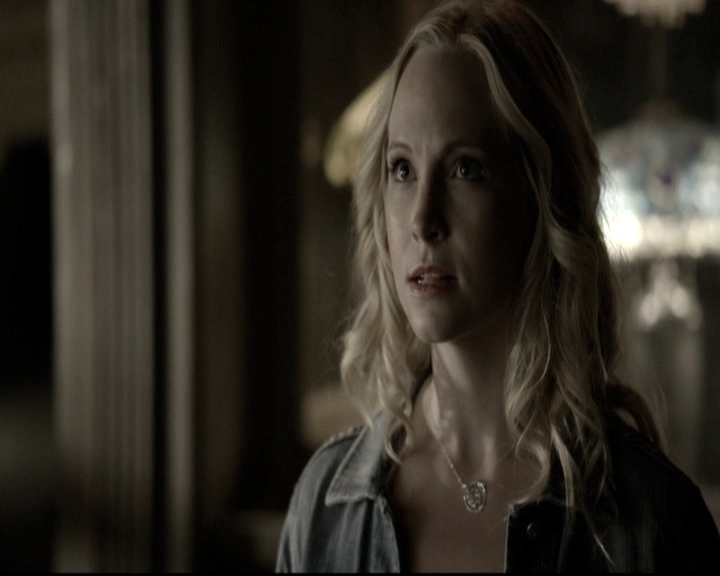 VampireDiariesWorld-dot-nl_6x05The_WorldHasTurnedAndLeftMeHere1309.jpg