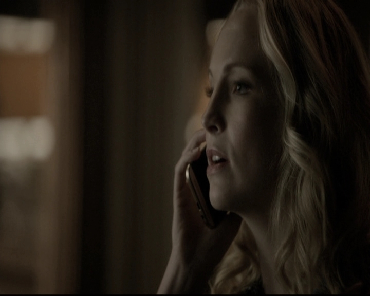 VampireDiariesWorld-dot-nl_6x05The_WorldHasTurnedAndLeftMeHere1317.jpg