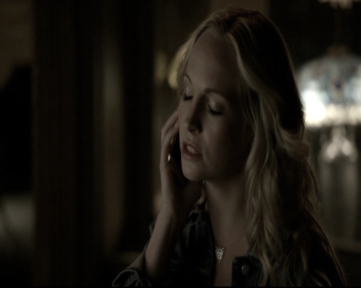 VampireDiariesWorld-dot-nl_6x05The_WorldHasTurnedAndLeftMeHere1326.jpg