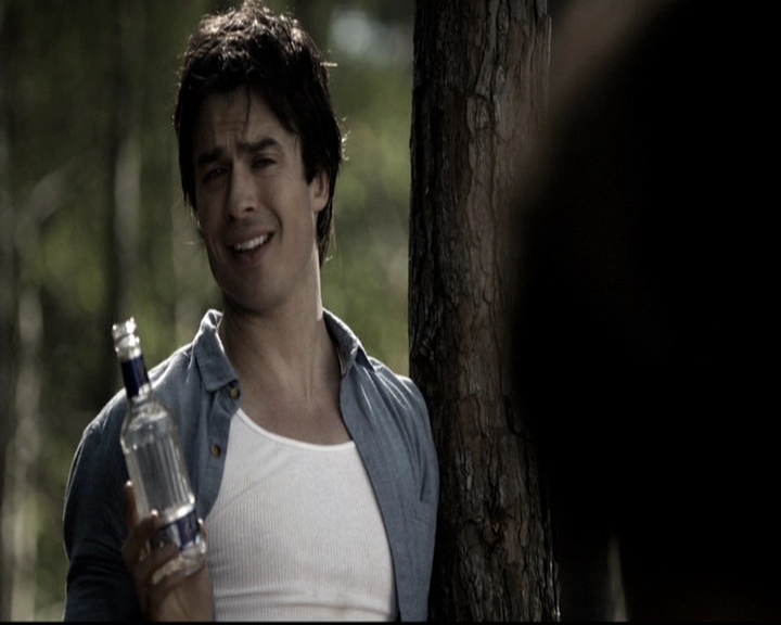 VampireDiariesWorld-dot-nl_6x05The_WorldHasTurnedAndLeftMeHere1337.jpg