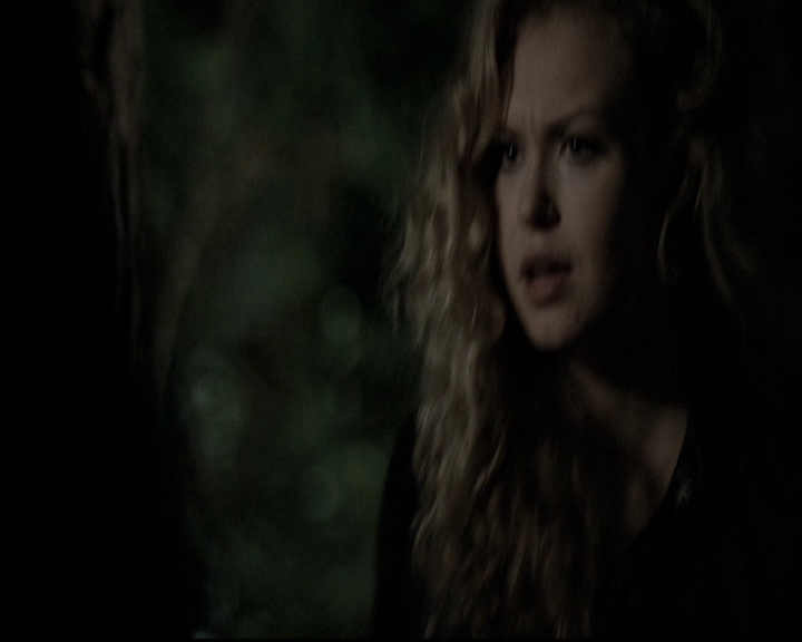 VampireDiariesWorld-dot-nl_6x05The_WorldHasTurnedAndLeftMeHere1433.jpg