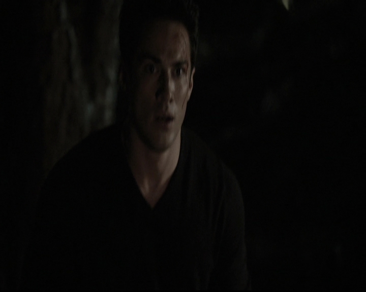 VampireDiariesWorld-dot-nl_6x05The_WorldHasTurnedAndLeftMeHere1439.jpg