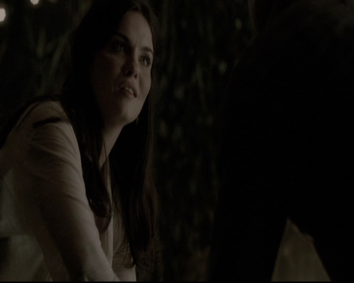 VampireDiariesWorld-dot-nl_6x05The_WorldHasTurnedAndLeftMeHere1481.jpg