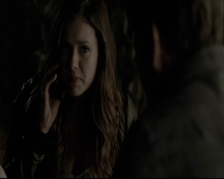 VampireDiariesWorld-dot-nl_6x05The_WorldHasTurnedAndLeftMeHere1490.jpg