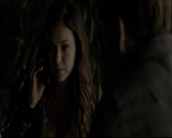 VampireDiariesWorld-dot-nl_6x05The_WorldHasTurnedAndLeftMeHere1491.jpg